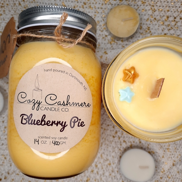 14Oz Blueberry Pie Soy Candle Hand Poured - Picture 6 of 8